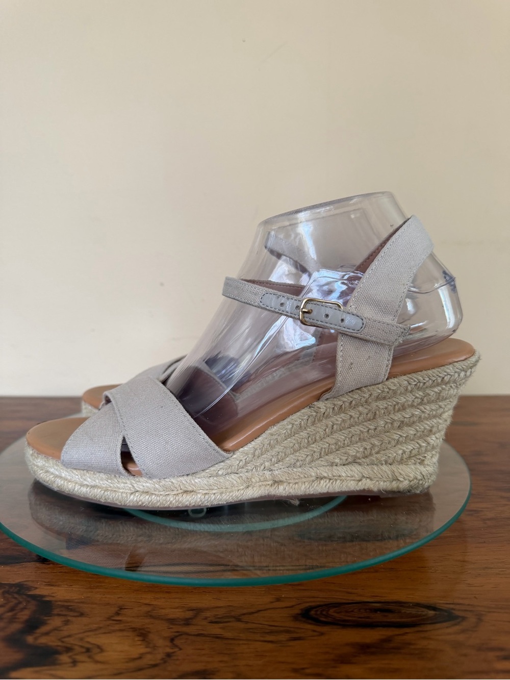 J. CREW Canvas Peep Toe Wedge Espadrille Shoes in size 8.5